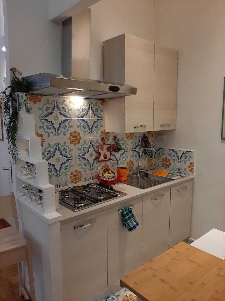 Charming Loft In Piazza Di Spagna Apartment Roma Ngoại thất bức ảnh